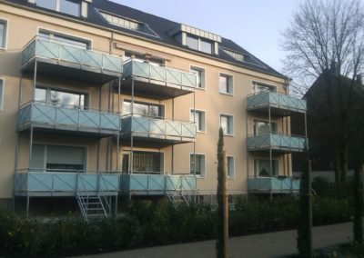 Balkonanlage mit Verkleidung | Planung & Konstruktion | Janssen GmbH